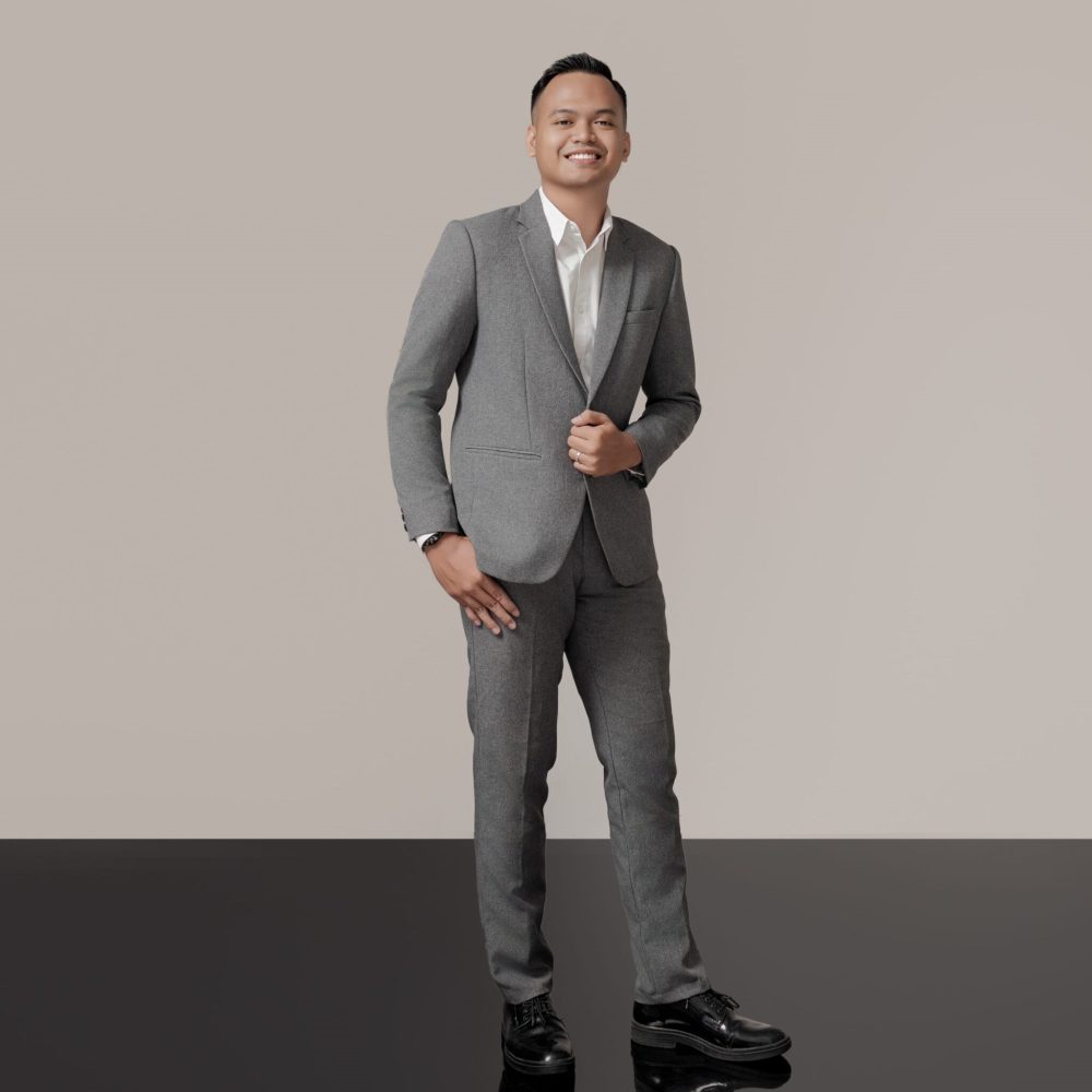 Groom-Picture-2-Zahara-Aprida-2-2